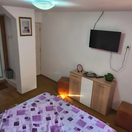 Casa Victor エフォリエ・ノルド